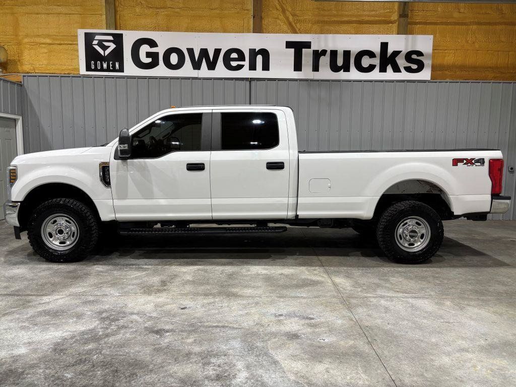 Used 2019 Ford F250 XL w/ Power Equipment Group AWD/4WD image 2
