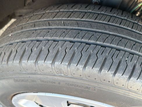Certified 2024 Toyota RAV4 LE FWD image 38