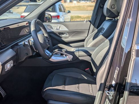 Used 2025 Mercedes-Benz GLE 53 AMG 4MATIC image 14