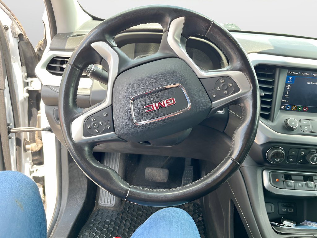 Used 2021 GMC Acadia SLT w/ Elevation Edition FWD image 11
