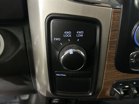 Used 2017 RAM 2500 Laramie image 25