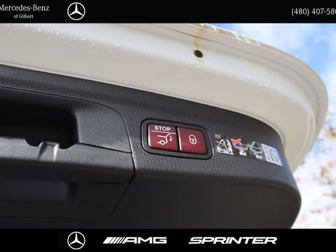 New 2026 Mercedes-Benz GLE 53 AMG 4MATIC image 8