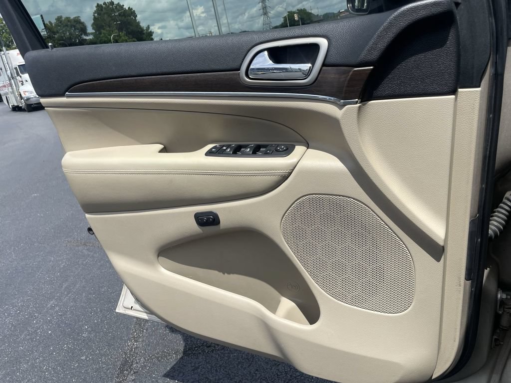 Used 2014 Jeep Grand Cherokee Limited AWD/4WD image 21