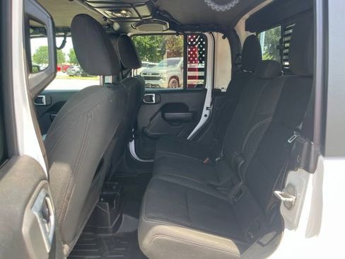 Used 2021 Jeep Gladiator Sport w/ Quick Order Package 24Q 80Th AWD/4WD image 28