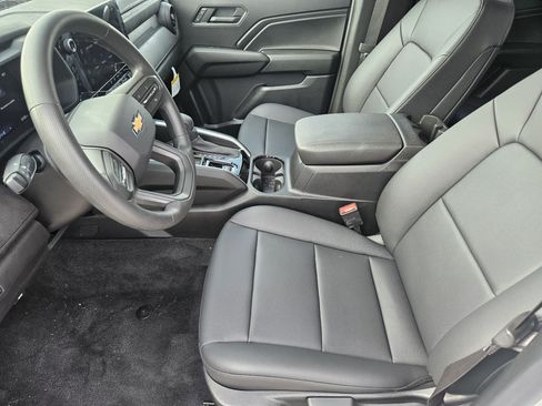 New 2026 Chevrolet Colorado W/T w/ WT Custom Package RWD image 31
