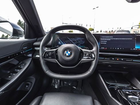 Used 2024 BMW 530i xDrive w/ Premium Package image 26