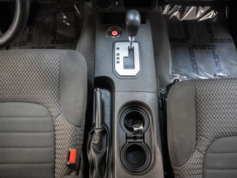 Used 2021 Nissan Frontier SV RWD image 22