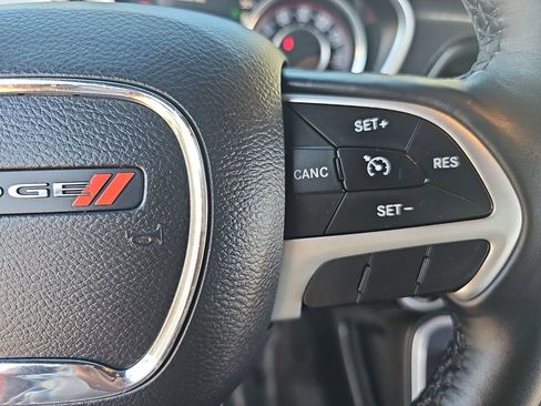 Used 2015 Dodge Challenger R/T Plus image 18