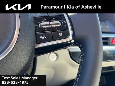 New 2025 Kia Sorento EX image 23