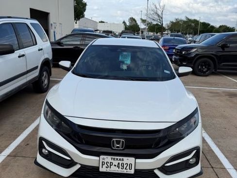 Used 2021 Honda Civic Sport image 2