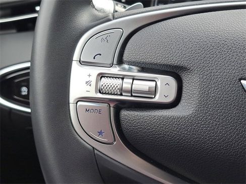 Used 2025 Genesis GV70 2.5T image 19