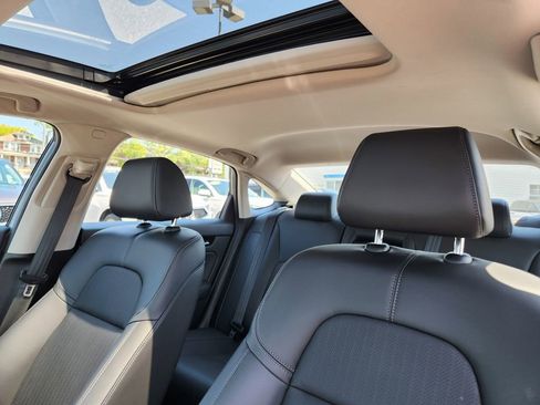 Certified 2024 Honda Civic Touring image 12