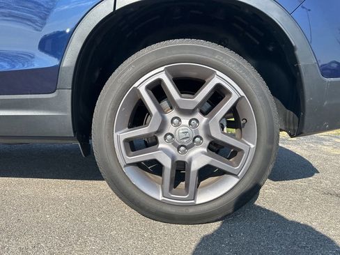 Used 2023 Honda Passport EX-L image 7