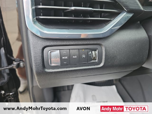 Used 2024 GMC Acadia Elevation w/ Luxury Package AWD/4WD image 14