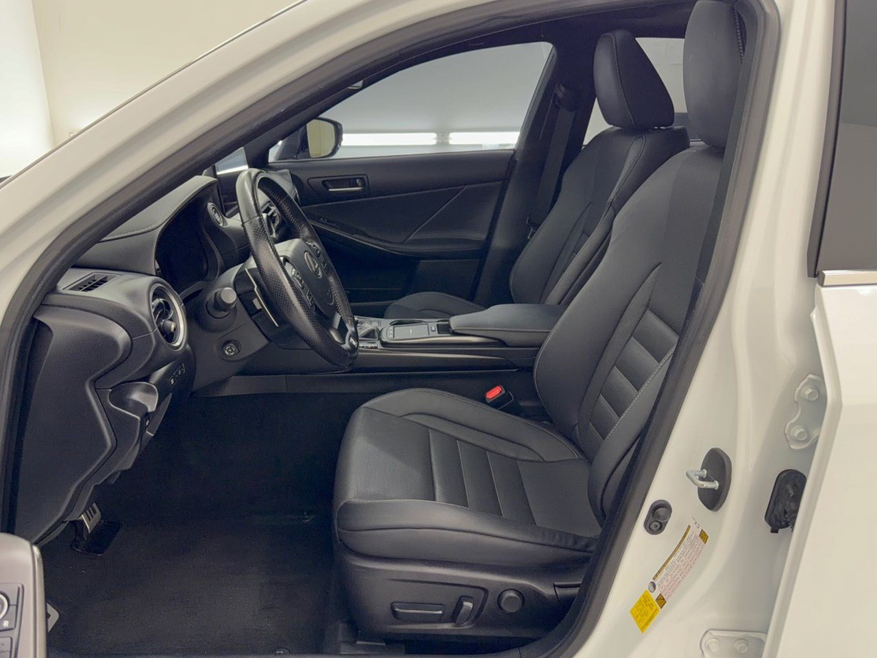 Used 2022 Lexus IS 350 F Sport w/ Navigation Package RWD image 5