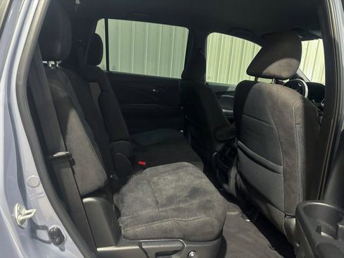 Used 2022 Honda Pilot Sport image 33