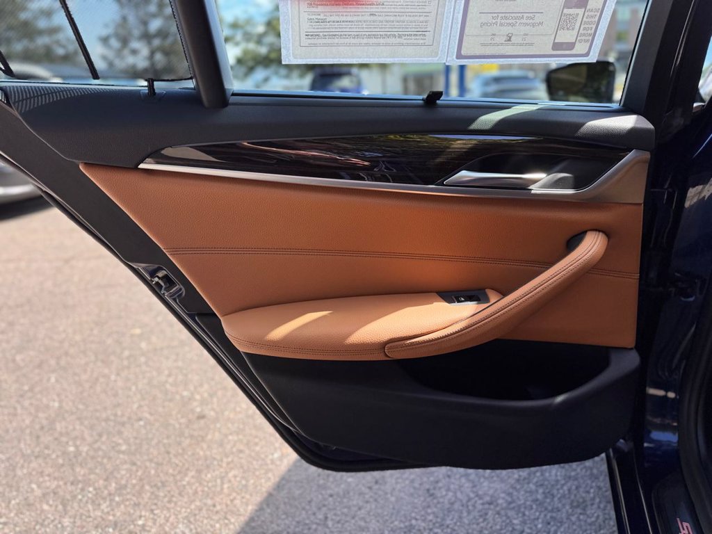 Used 2019 BMW 540i xDrive w/ Executive Package AWD/4WD image 21
