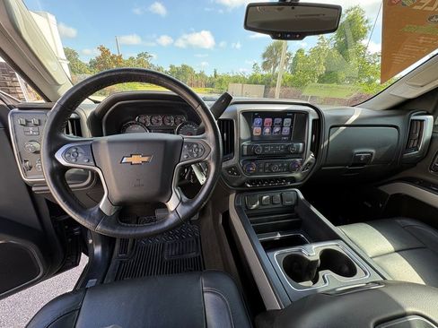 Used 2017 Chevrolet Silverado 2500 LTZ w/ Duramax Plus Package AWD/4WD image 8