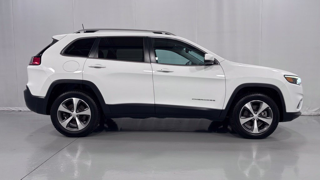 Used 2020 Jeep Cherokee Limited AWD/4WD image 5