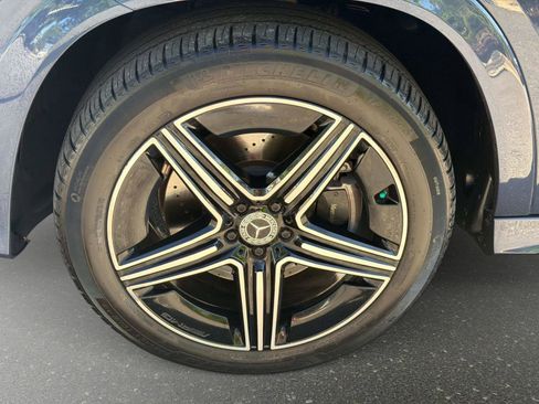 Used 2024 Mercedes-Benz GLE 350 4MATIC image 11