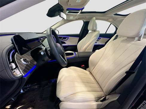 Certified 2025 Mercedes-Benz E 350 4MATIC Sedan image 22