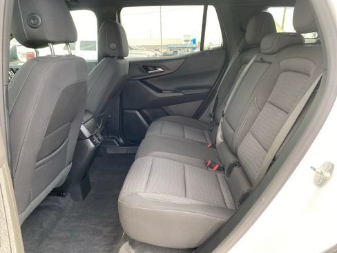 Used 2025 Chevrolet Equinox LT FWD image 25