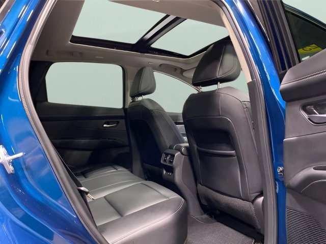 Certified 2025 Nissan Murano SL w/ Cargo Package AWD/4WD image 28