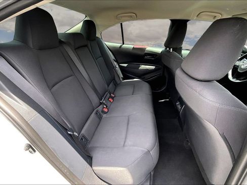 Used 2024 Toyota Corolla LE FWD image 25