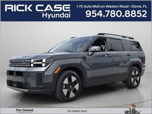 Used 2025 Hyundai Santa Fe SEL image 1