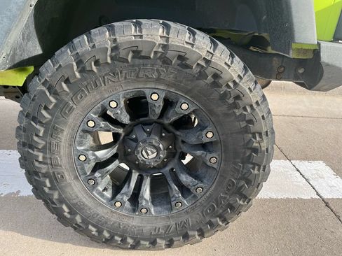 Used 2017 Jeep Wrangler Unlimited Sport w/ Quick Order Package 23S AWD/4WD image 22