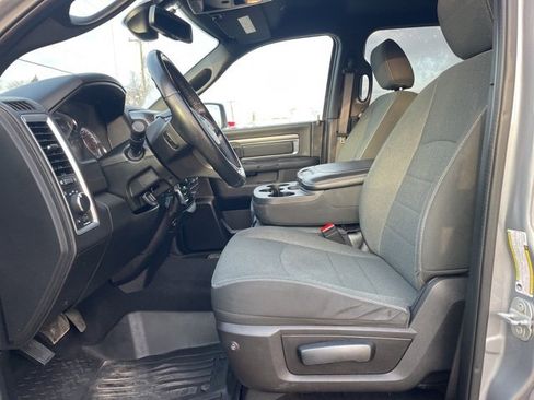 Used 2021 RAM 1500 Classic Warlock image 8