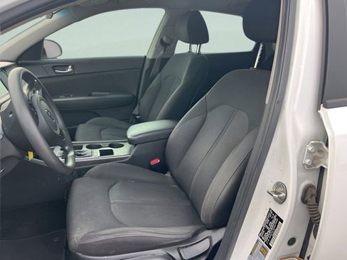 Used 2018 Kia Optima LX w/ 17" Alloy Wheels Package image 23