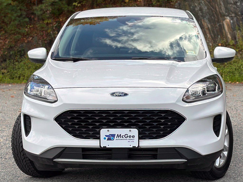 Used 2020 Ford Escape SE AWD/4WD image 2