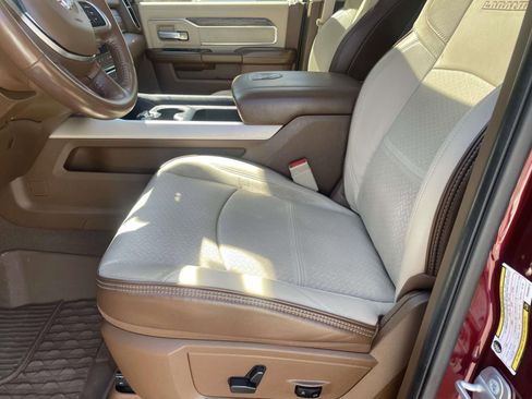 Used 2021 RAM 3500 Laramie AWD/4WD image 17