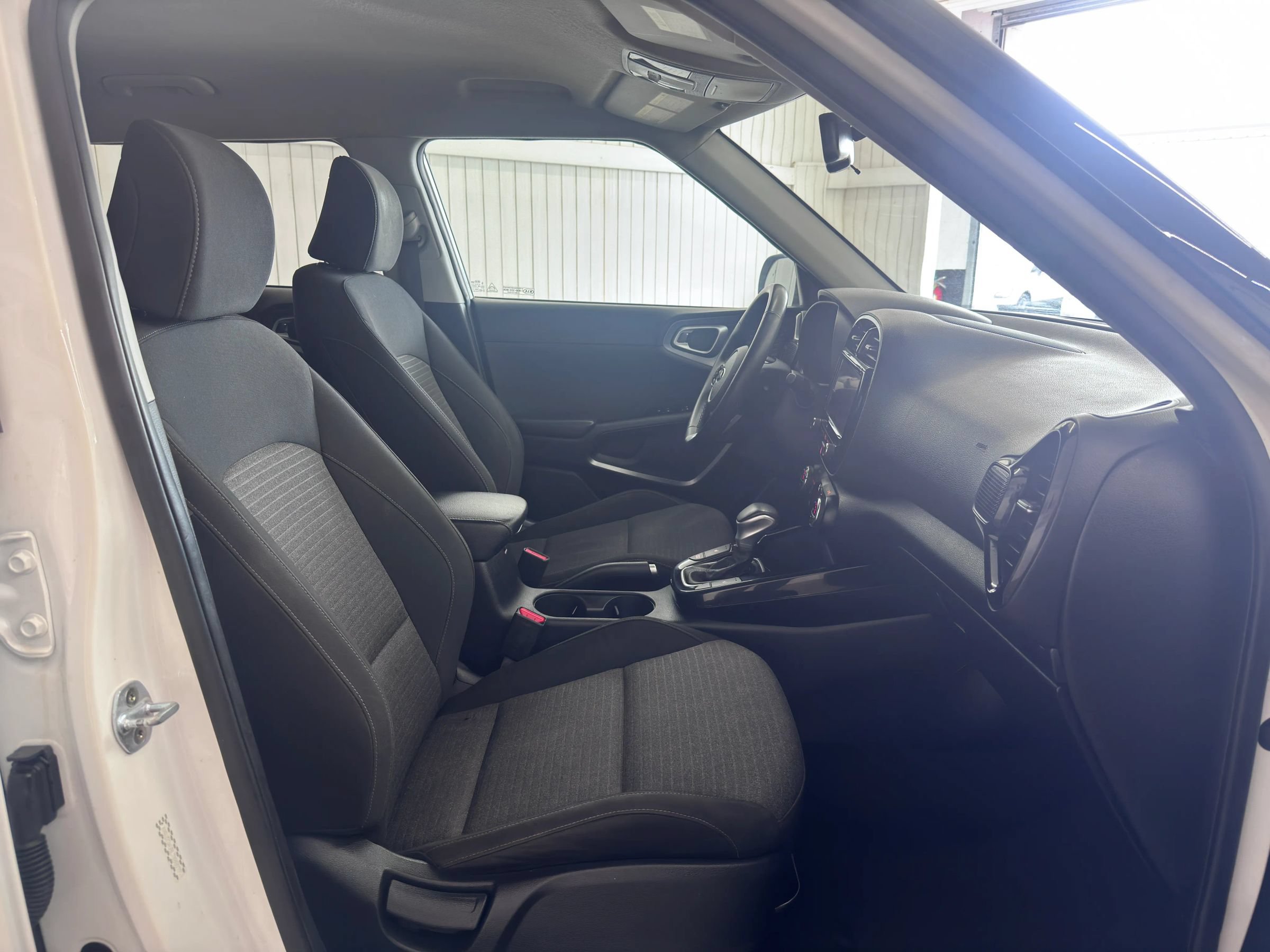 Used 2020 Kia Soul EX FWD image 10