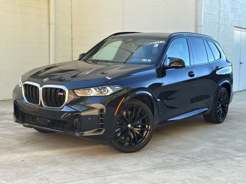 Certified 2025 BMW X5 M60i image 1