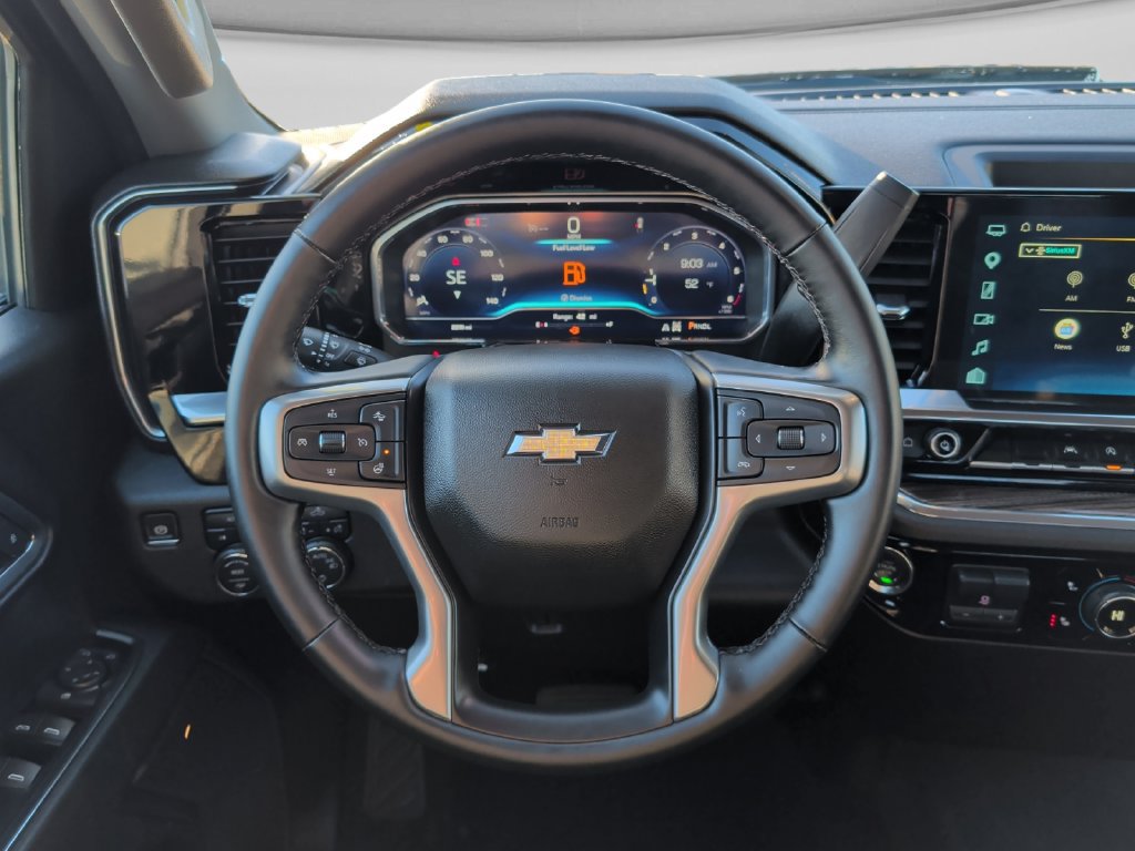 Used 2025 Chevrolet Silverado 1500 LT AWD/4WD image 11