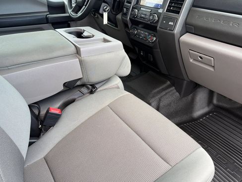 Used 2021 Ford F350 XL w/ Power Equipment Group image 15
