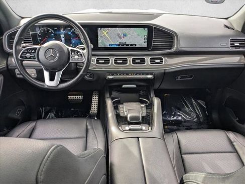 Certified 2022 Mercedes-Benz GLS 450 4MATIC image 22