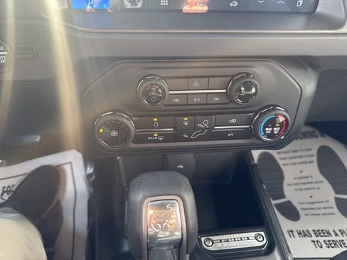 New 2025 Ford Bronco 2-Door w/ Sasquatch Package AWD/4WD image 17