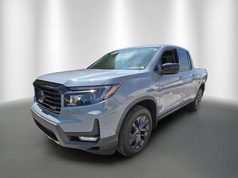 Used 2023 Honda Ridgeline Sport image 6