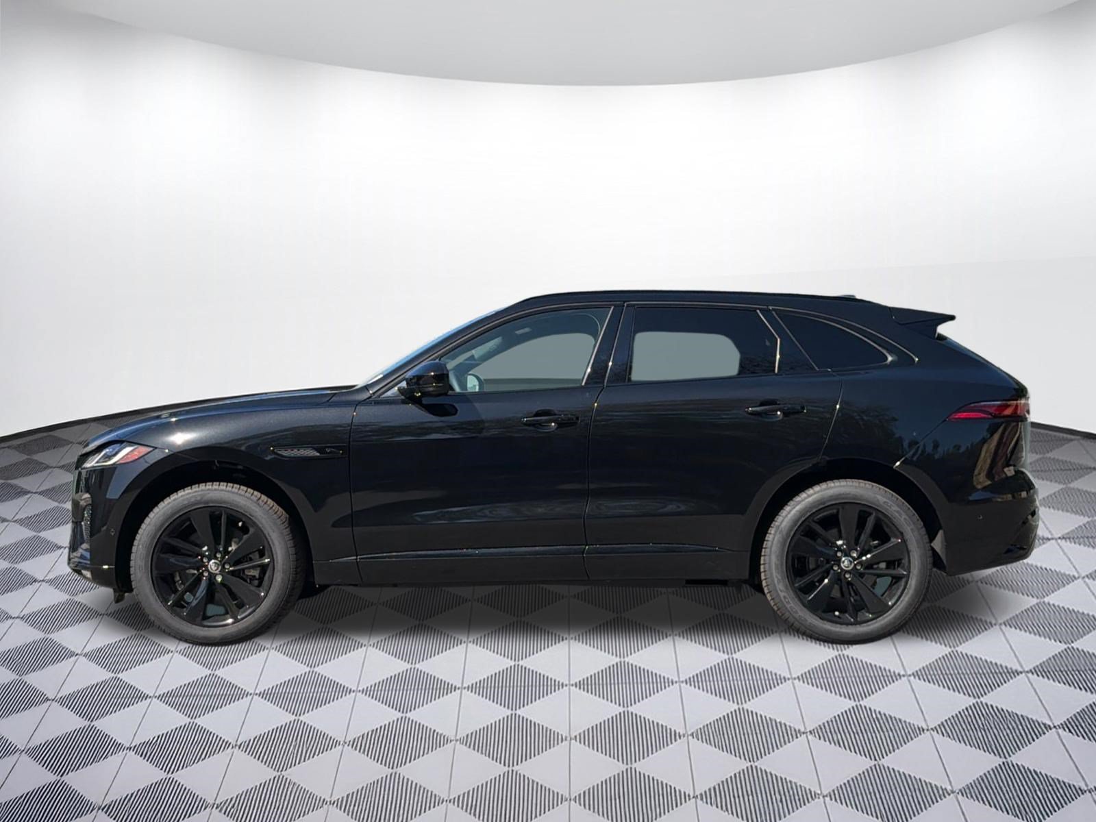 New 2026 Jaguar F-PACE R-Dynamic S AWD/4WD image 2