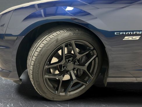 Used 2011 Chevrolet Camaro SS w/ RS Package RWD image 33