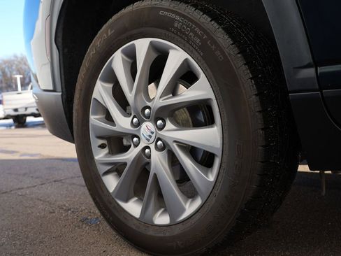 Used 2025 Buick Enclave Preferred image 32