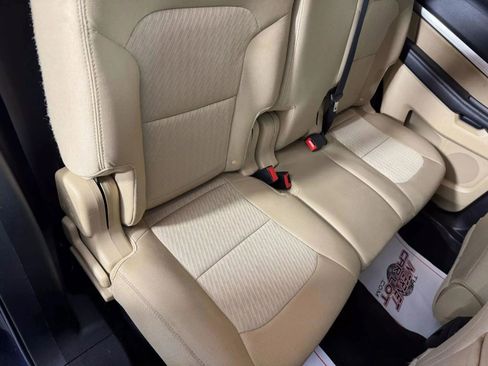 Used 2016 Ford Explorer FWD image 38