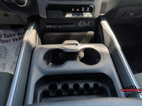 Used 2019 RAM 1500 Big Horn AWD/4WD image 23