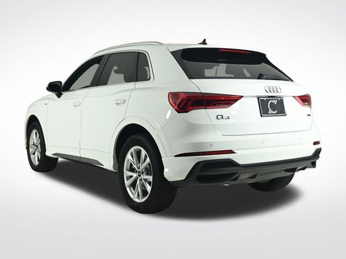 New 2025 Audi Q3 2.0T Premium image 3