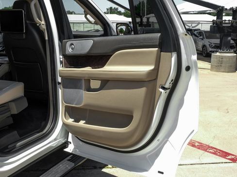 Used 2023 Lincoln Navigator L Reserve RWD image 53