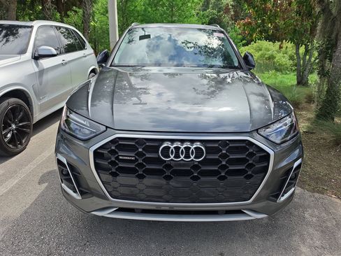 Certified 2023 Audi Q5 2.0T Premium Plus w/ Premium Plus Package AWD/4WD image 2
