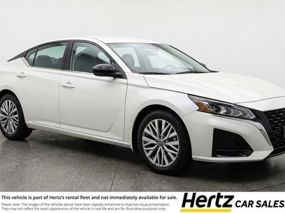 Used 2025 Nissan Altima 2.5 SV